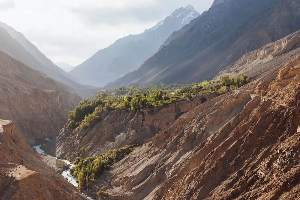 The village of Misgar. Beyond here is the Mintaka pass and the original route to China before the Karakoram highway was built. China thought Mintaka would be more vulnerable to attack so decided on a route via the steeper Khunjerab Pass instead.
