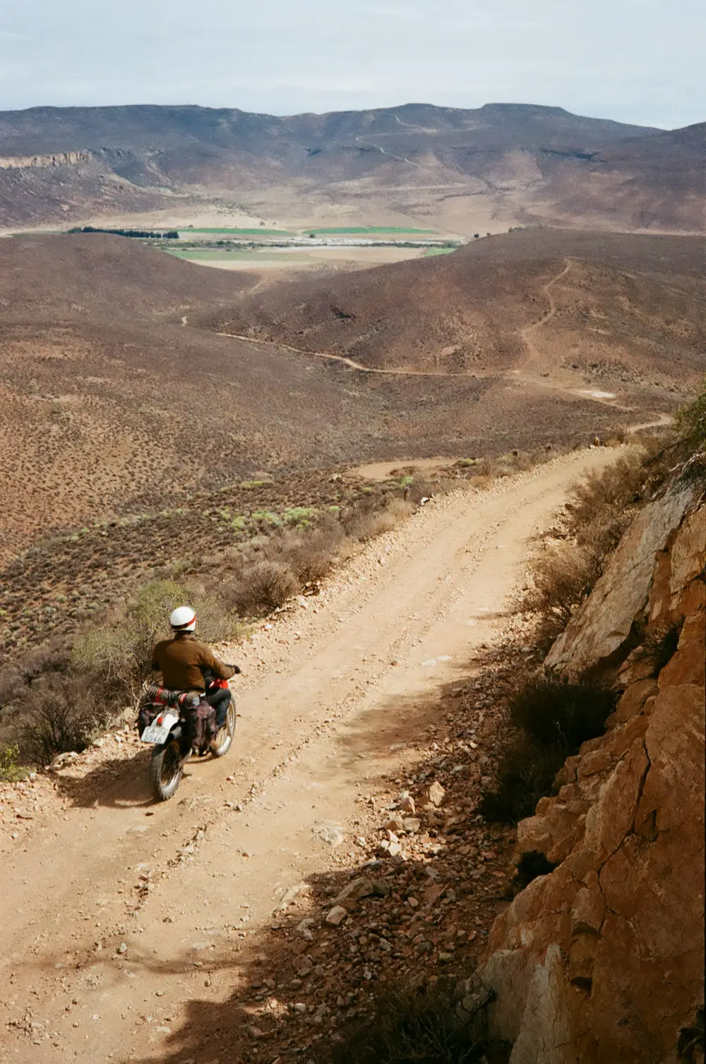 Dropping back down into the Biedouw Valley.